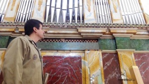 Eduardo-Bribiesca-organero-encargado-de-la-restauracion-del-organo-barroco-de-Herencia2